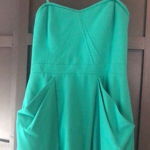 BCBGMaxAzria Green Strapless Dress Sz 4
